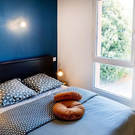 Lourde Center Apartment 3 Bed With Parking Lourdes Eksteriør bilde